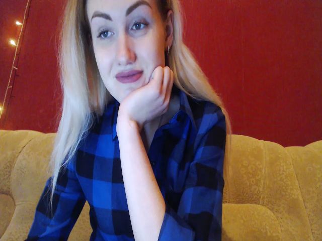 Live sex webcam photo for Cartier_ #271057858