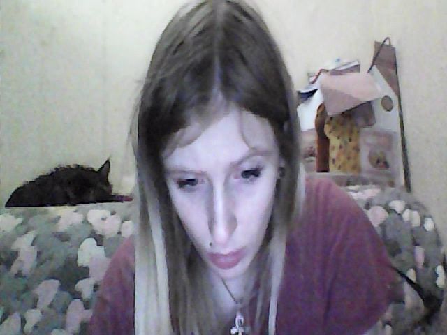 Live sex webcam photo for GuiltyKitty #271049624