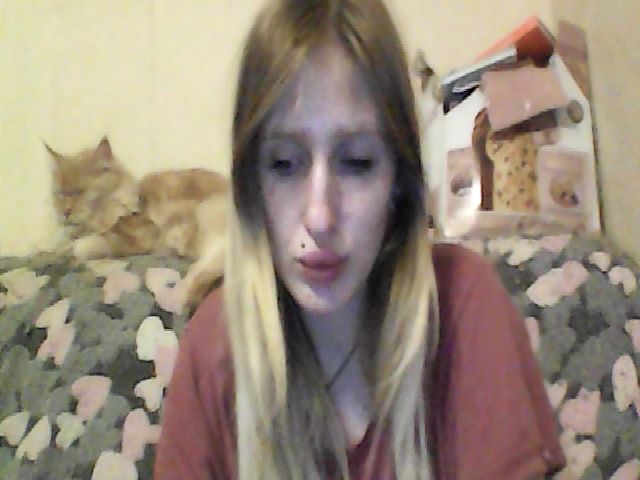 Live sex webcam photo for GuiltyKitty #271057179