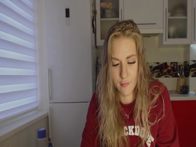 Live sex webcam photo for Likainflower #271051899