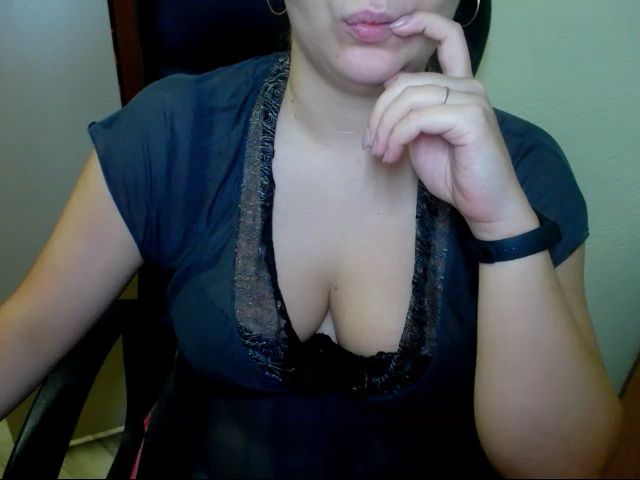 Live sex webcam photo for Annasensual_ #271052273