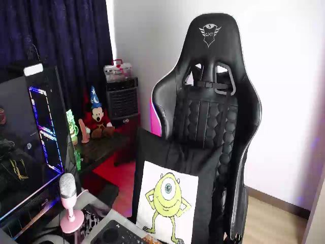 Live sex webcam photo for BiancaMiller #271049614