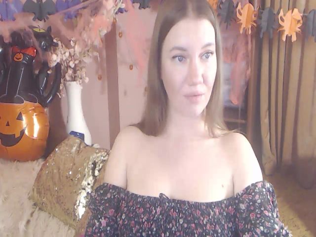 Live sex webcam photo for Kelly7B #271052388