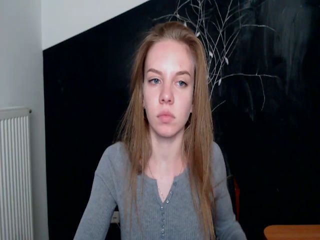 Live sex webcam photo for HappySecret_ #271059021