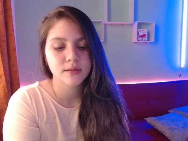 Live sex webcam photo for hanna-queen21 #271054973