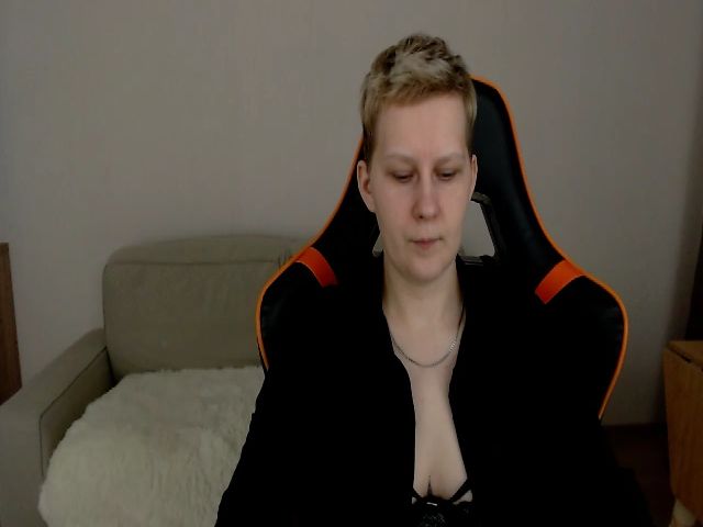 Live sex webcam photo for Oh_daisy #271058172