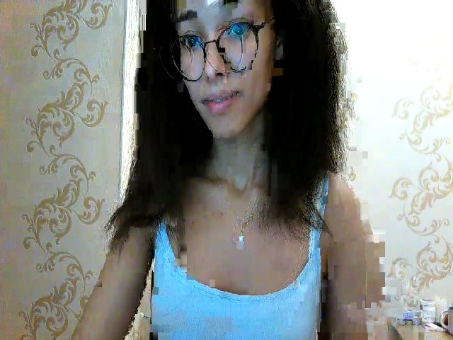 Live sex webcam photo for Carmel_Dee #271056872