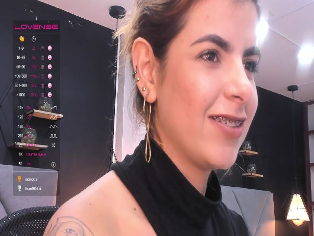 Live sex webcam photo for Manelyk_m #271057592