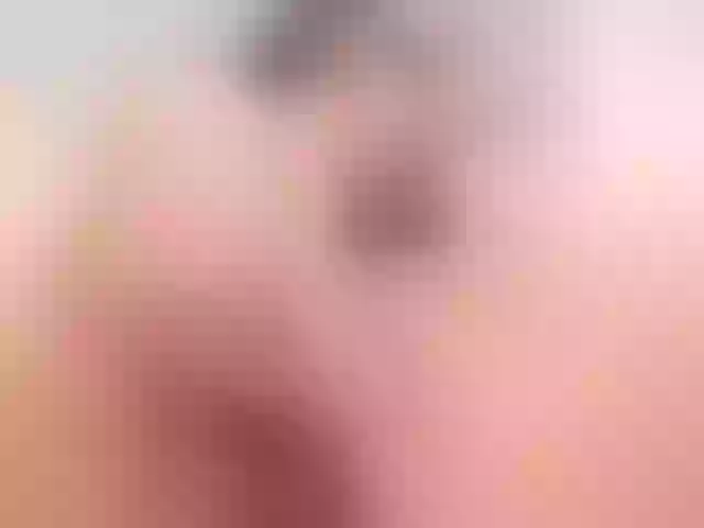Live sex webcam photo for KatieNolan #271054443