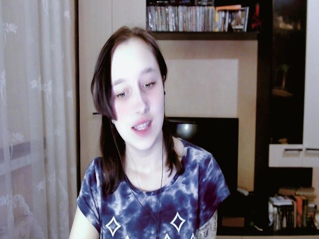 Live sex webcam photo for LanaMillie #271057020