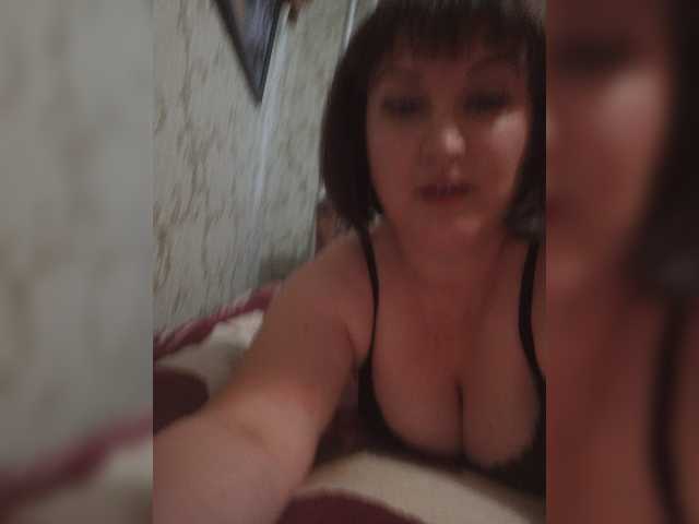 Live sex webcam photo for 77Bella77 #271050152