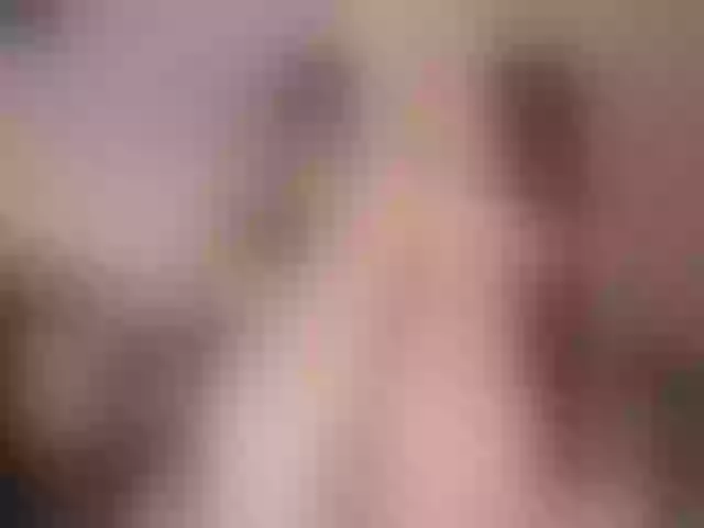 Live sex webcam photo for SophieSaenz #271055927