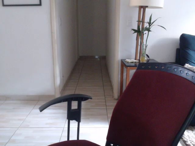 Live sex webcam photo for Juliaz #271056896