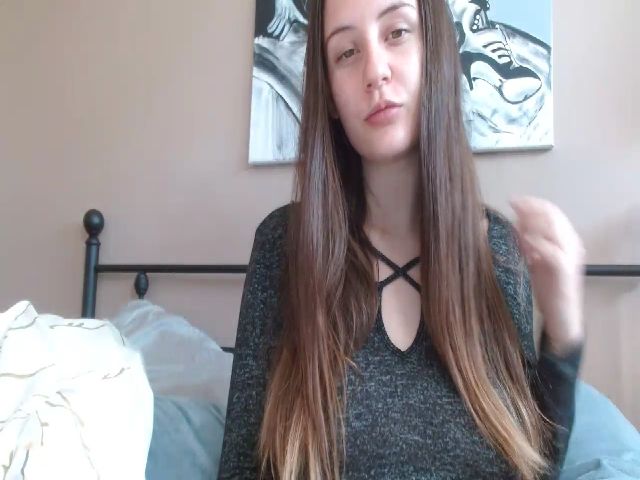 Live sex webcam photo for MikkiMouseXO #271053140