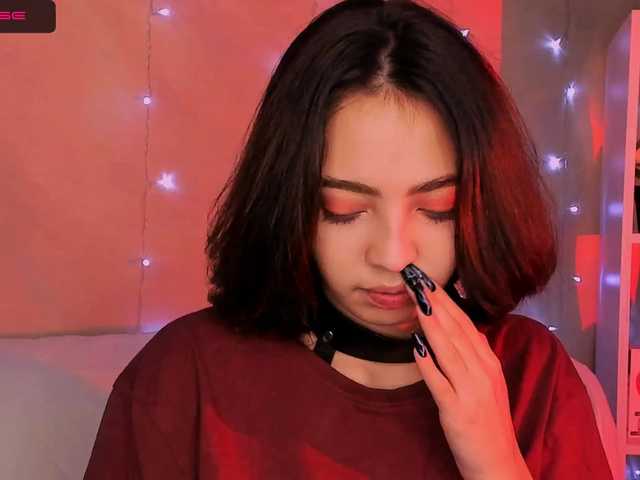 Live sex webcam photo for RachelManson #271050187