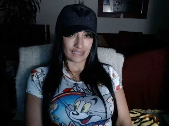 Live sex webcam photo for lunaws11 #271046731