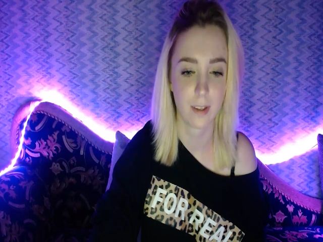 Live sex webcam photo for Jade_Fire #271057105