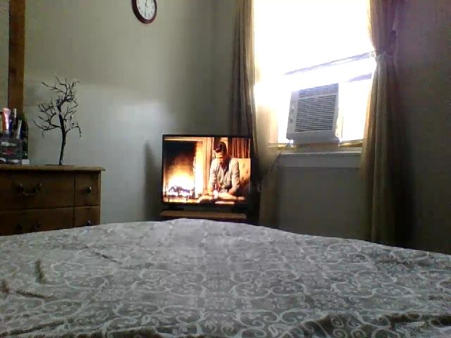 Live sex webcam photo for Adrianaxo1 #271053546