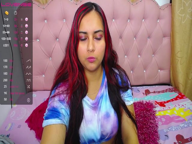 Live sex webcam photo for Scarlet_coxx #271058793