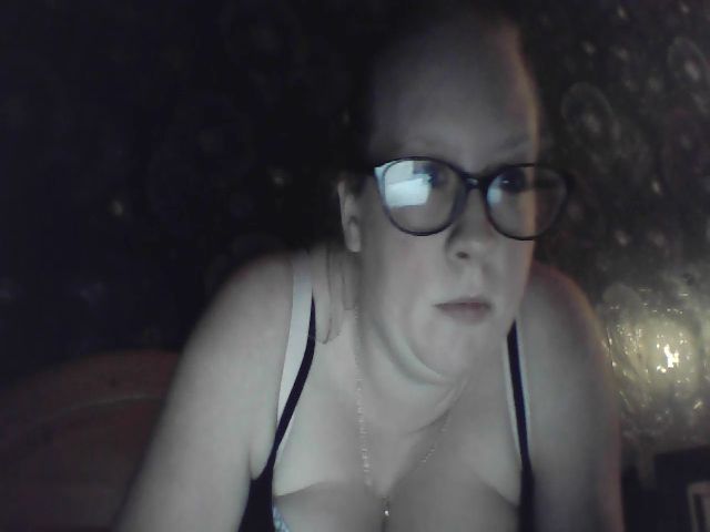 Live sex webcam photo for Bratty_Kitten #271054178