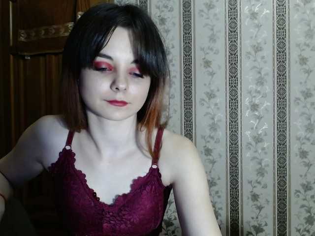 Live sex webcam photo for LittleKittyMr #271068544