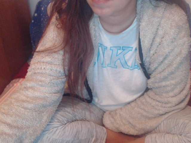 Live sex webcam photo for carlastar00 #271060596