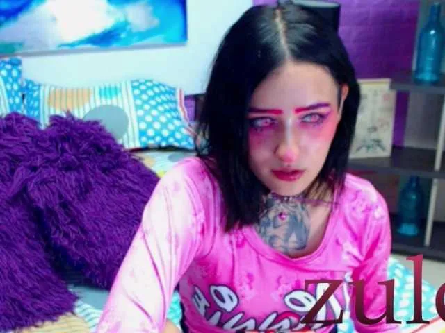 Live sex webcam photo for zull01 #271060900