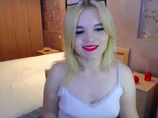 Live sex webcam photo for SignOfGoodTim #271065512