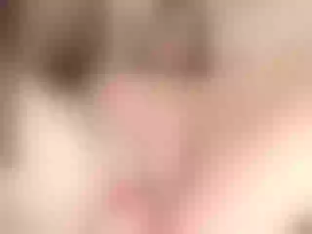 Live sex webcam photo for Joanne-Becket #271072757