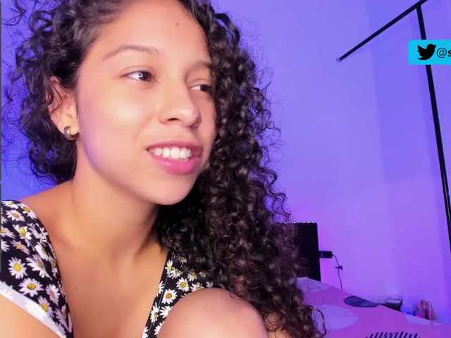 Live sex webcam photo for sharadreams #271064723