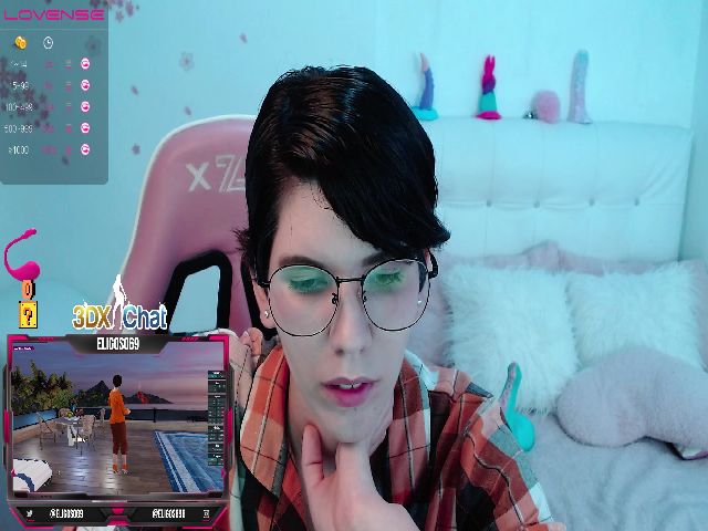 Live sex webcam photo for Eligos69 #271063631