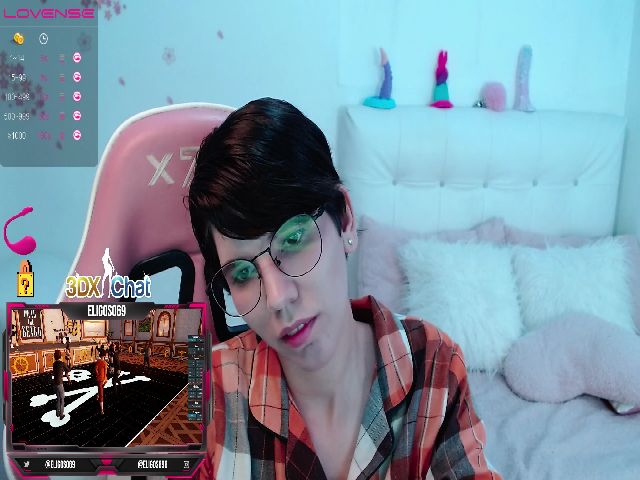 Live sex webcam photo for Eligos69 #271063866