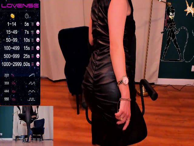Live sex webcam photo for MistressAlpha #271076285