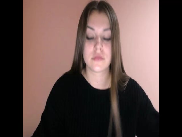 Live sex webcam photo for TaliaKristen #271075730