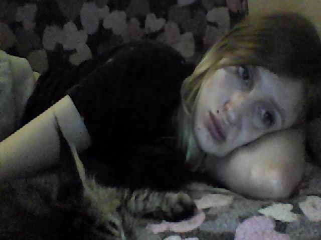 Live sex webcam photo for GuiltyKitty #271071925