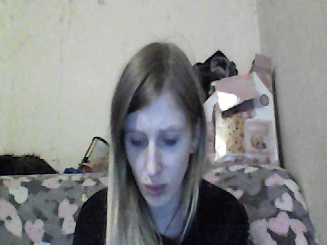 Live sex webcam photo for GuiltyKitty #271074384