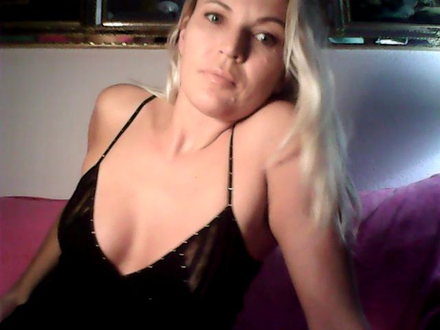 Live sex webcam photo for Cataleah #271061606