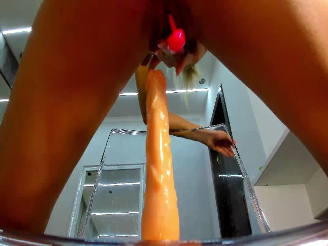 Live sex webcam photo for SonyaHailey #271066187