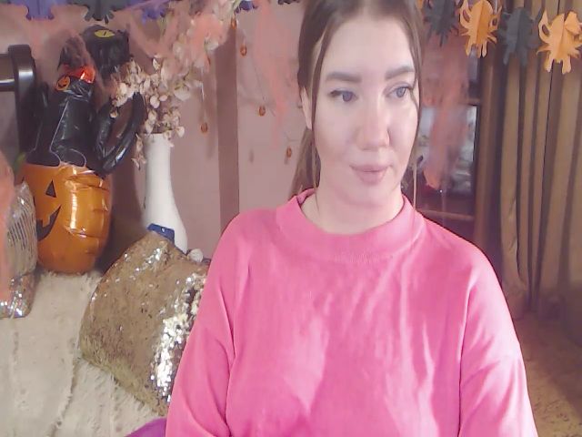 Live sex webcam photo for Kelly7B #271070220