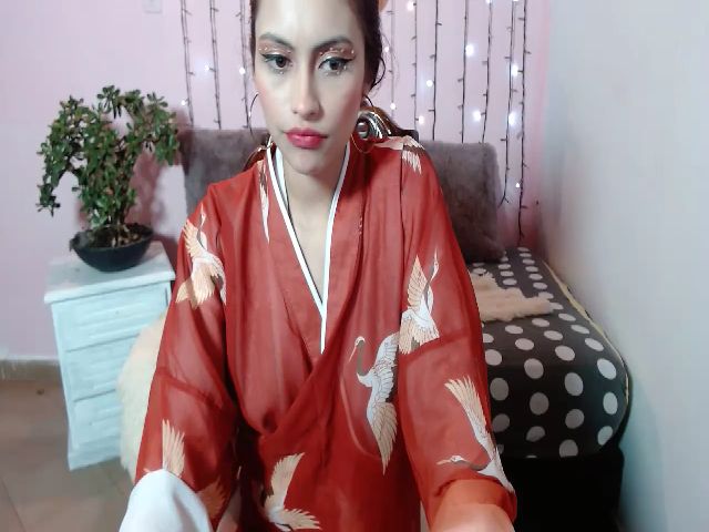 Live sex webcam photo for Ambar_blackk #271071013