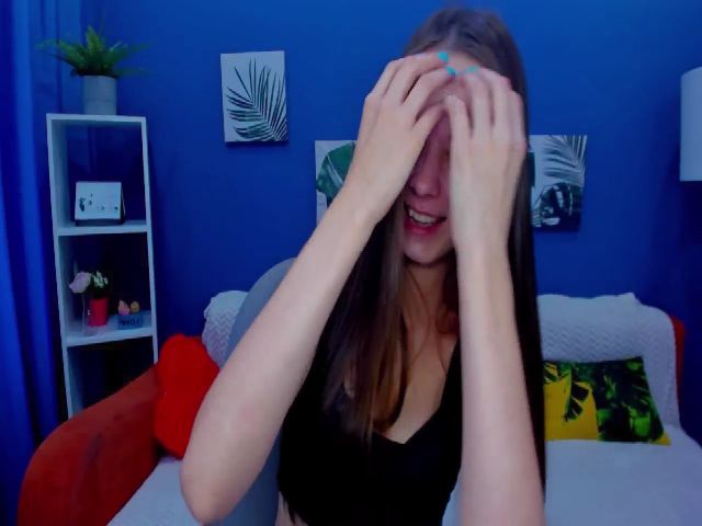 Live sex webcam photo for LianaWild #271067139