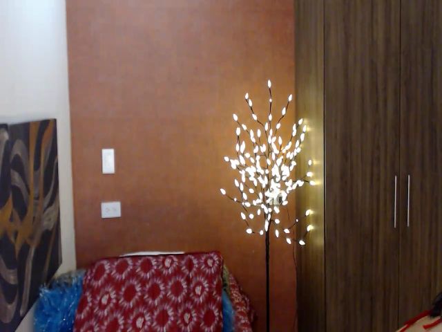 Live sex webcam photo for Forevermanu #271071099