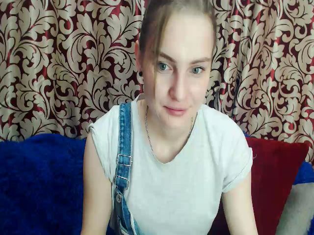 Live sex webcam photo for NoNameGirle #271062554