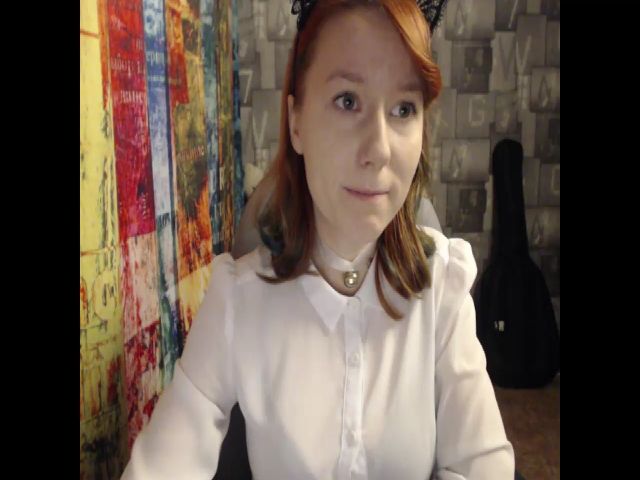 Live sex webcam photo for NikiFoks18 #271062765