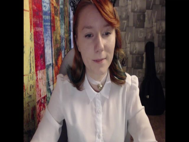 Live sex webcam photo for NikiFoks18 #271063918