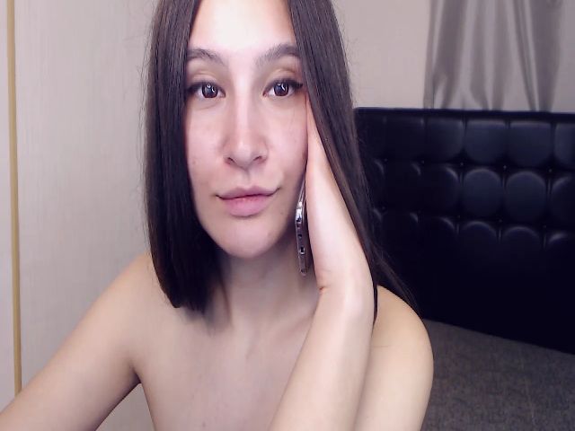 Live sex webcam photo for Asoll77 #271067050