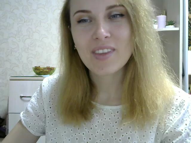 Live sex webcam photo for TrisMery #271066588