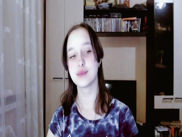 Live sex webcam photo for LanaMillie #271071667