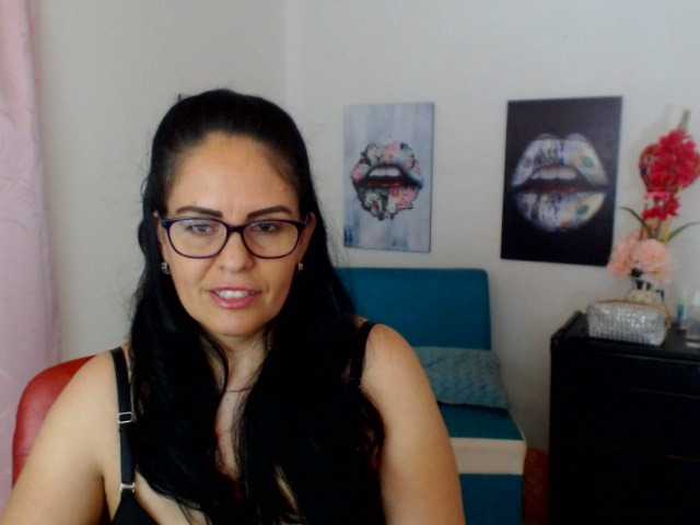 Live sex webcam photo for karla-suggar #271060753