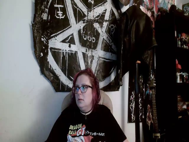 Live sex webcam photo for Weetziebabe #271069166